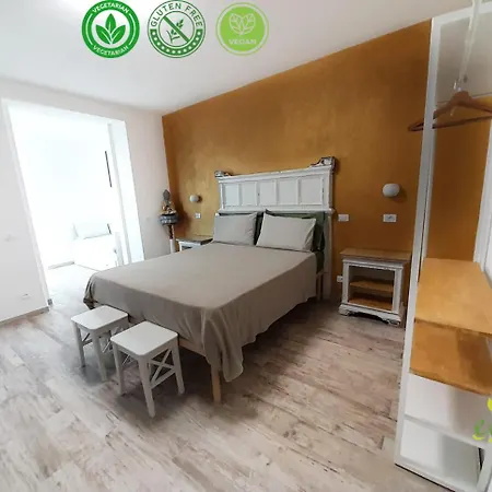 Biobenessere Eco-b&b -adults Only- Moto&bike Parking Bed & Breakfast